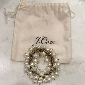 J.Crew Gold and Pearl Style Stretch Bracelet